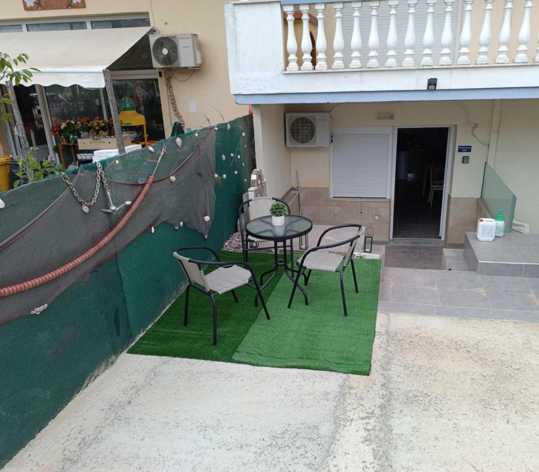 Stathoris Deluxe Apartment Néa Péramos Exterior foto